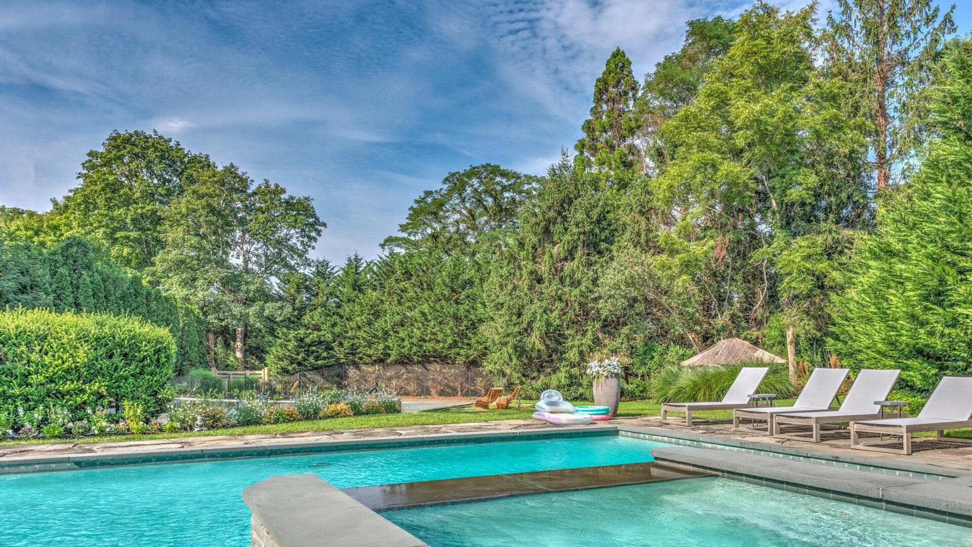 Hamptons Home 999749