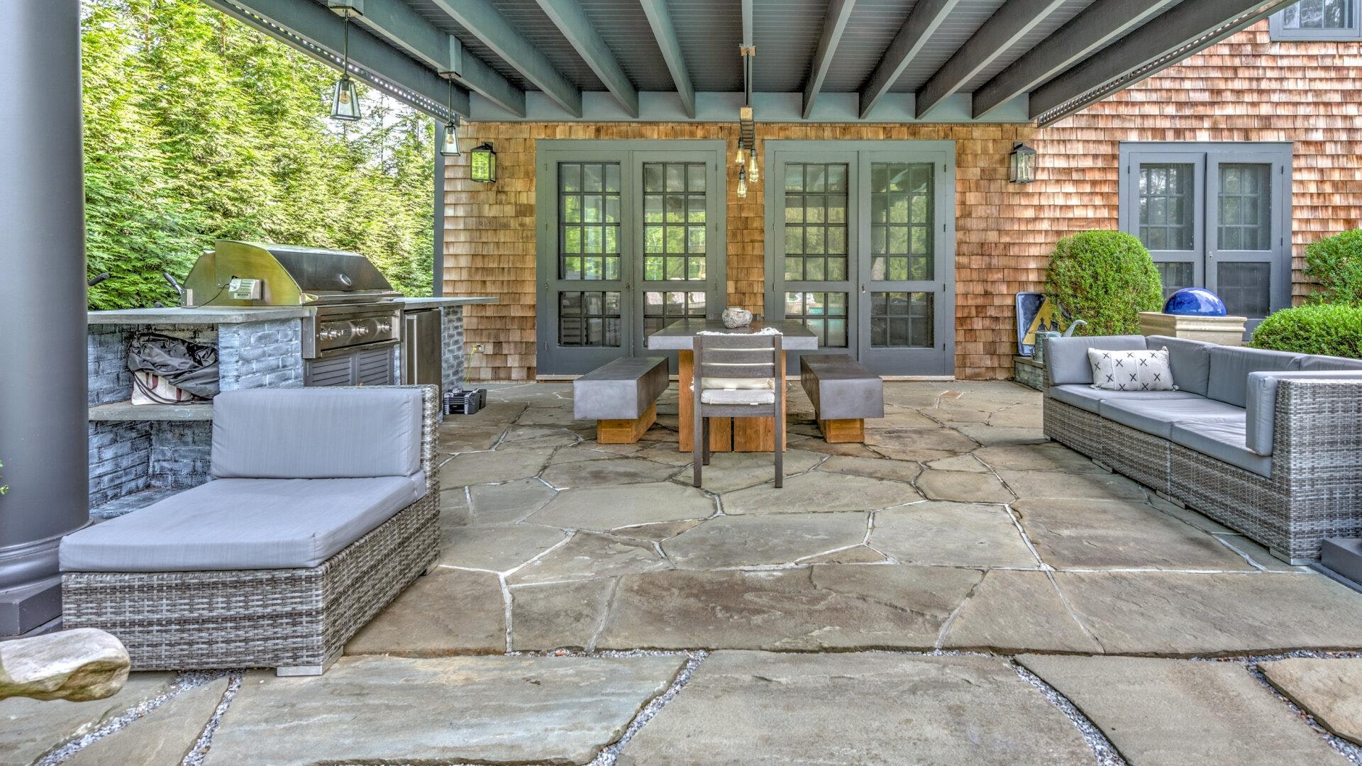Hamptons Home 999749