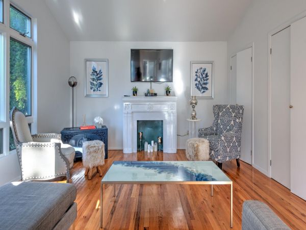 Hamptons Home 999750