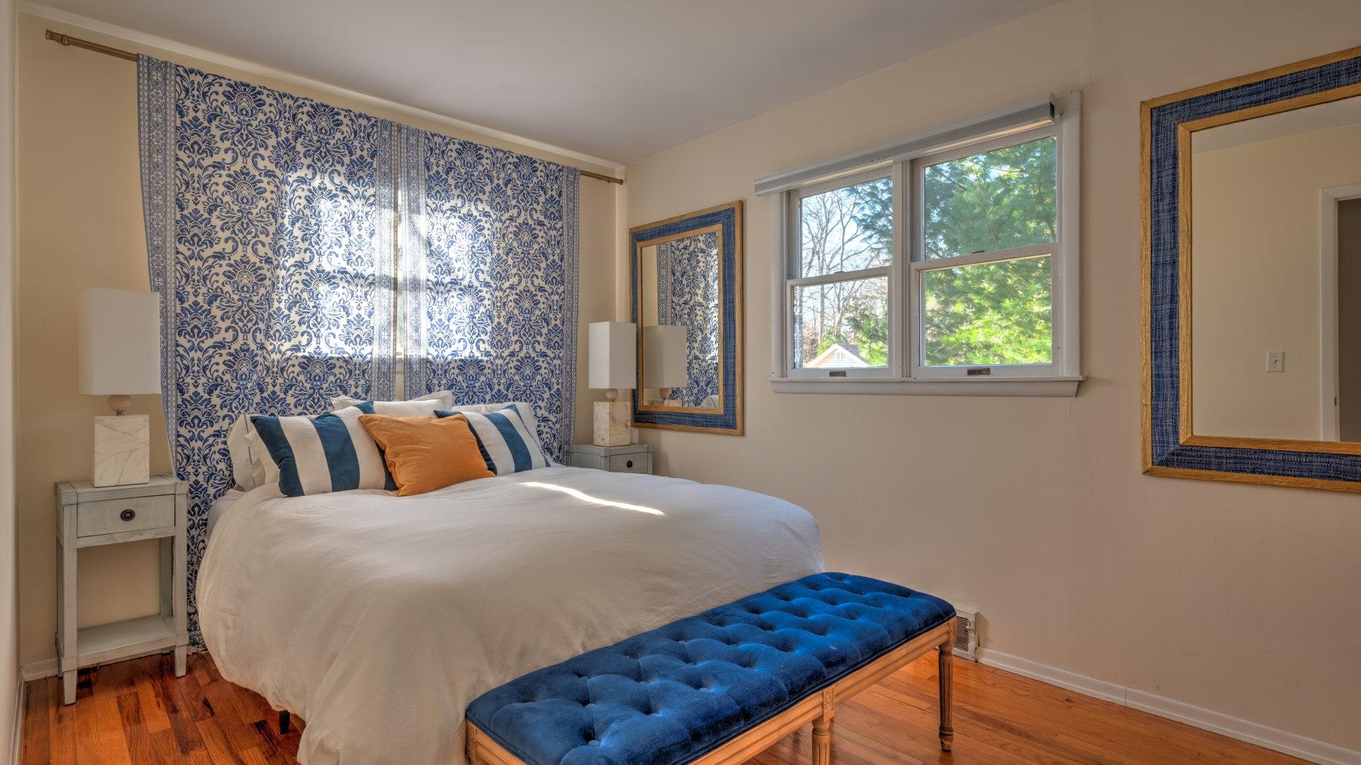 Hamptons Home 999750