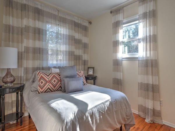 Hamptons Home 999750