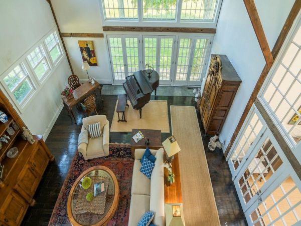 Hamptons Home 999751