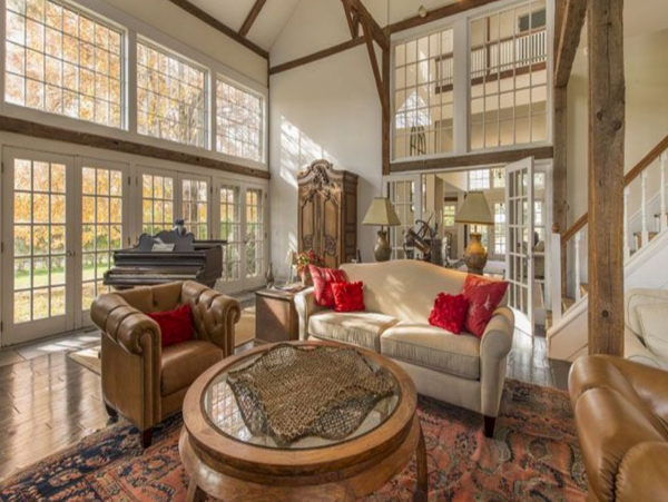 Hamptons Home 999751