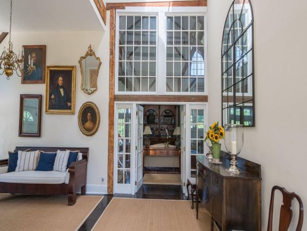 Hamptons Home 999751