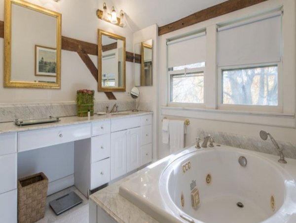 Hamptons Home 999751