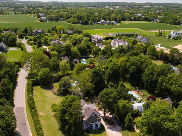 Hamptons Home 999751