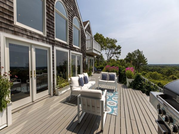 Gorgeous Hamptons Compound with Private Pool, Cinema & Spa