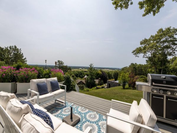Gorgeous Hamptons Compound with Private Pool, Cinema & Spa