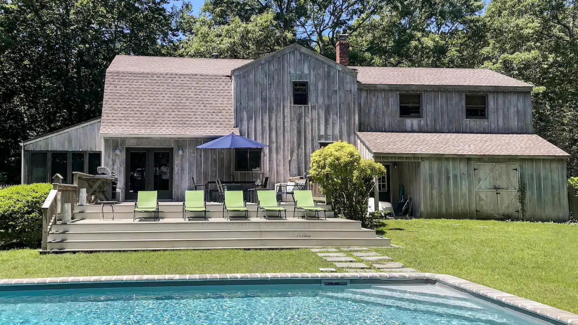 Hamptons Home 999754