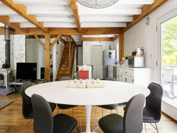 Hamptons Home 999754