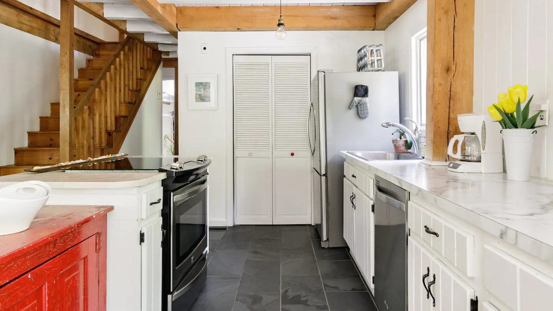 Hamptons Home 999754