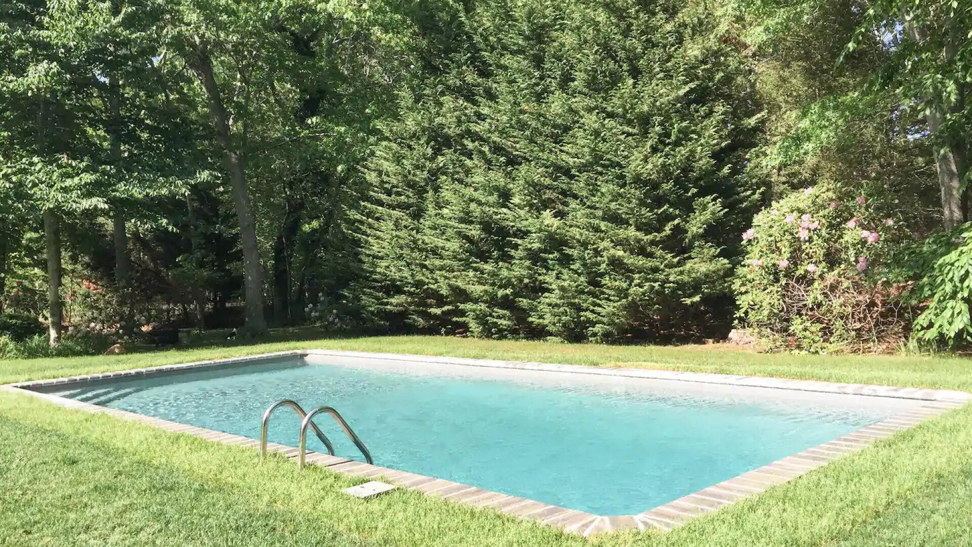 Hamptons Home 999754