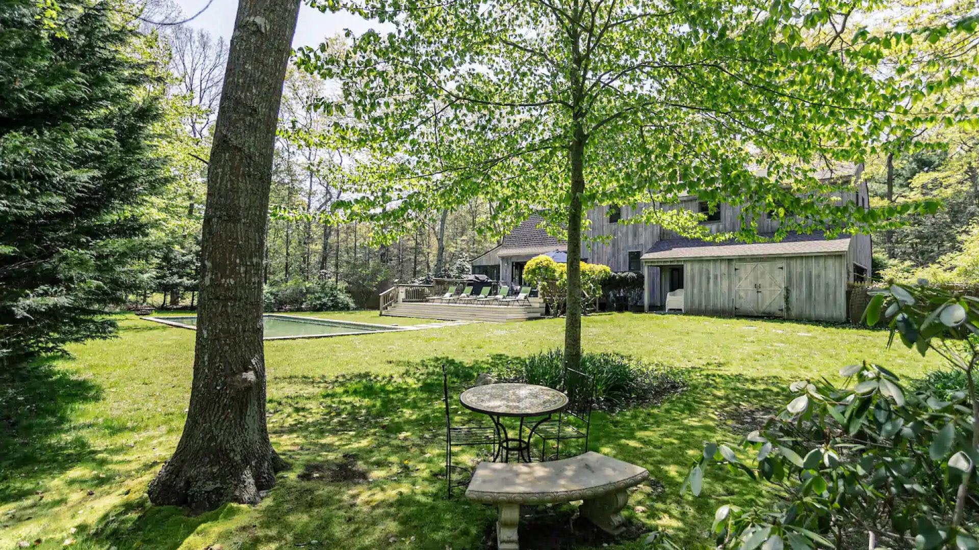 Hamptons Home 999754
