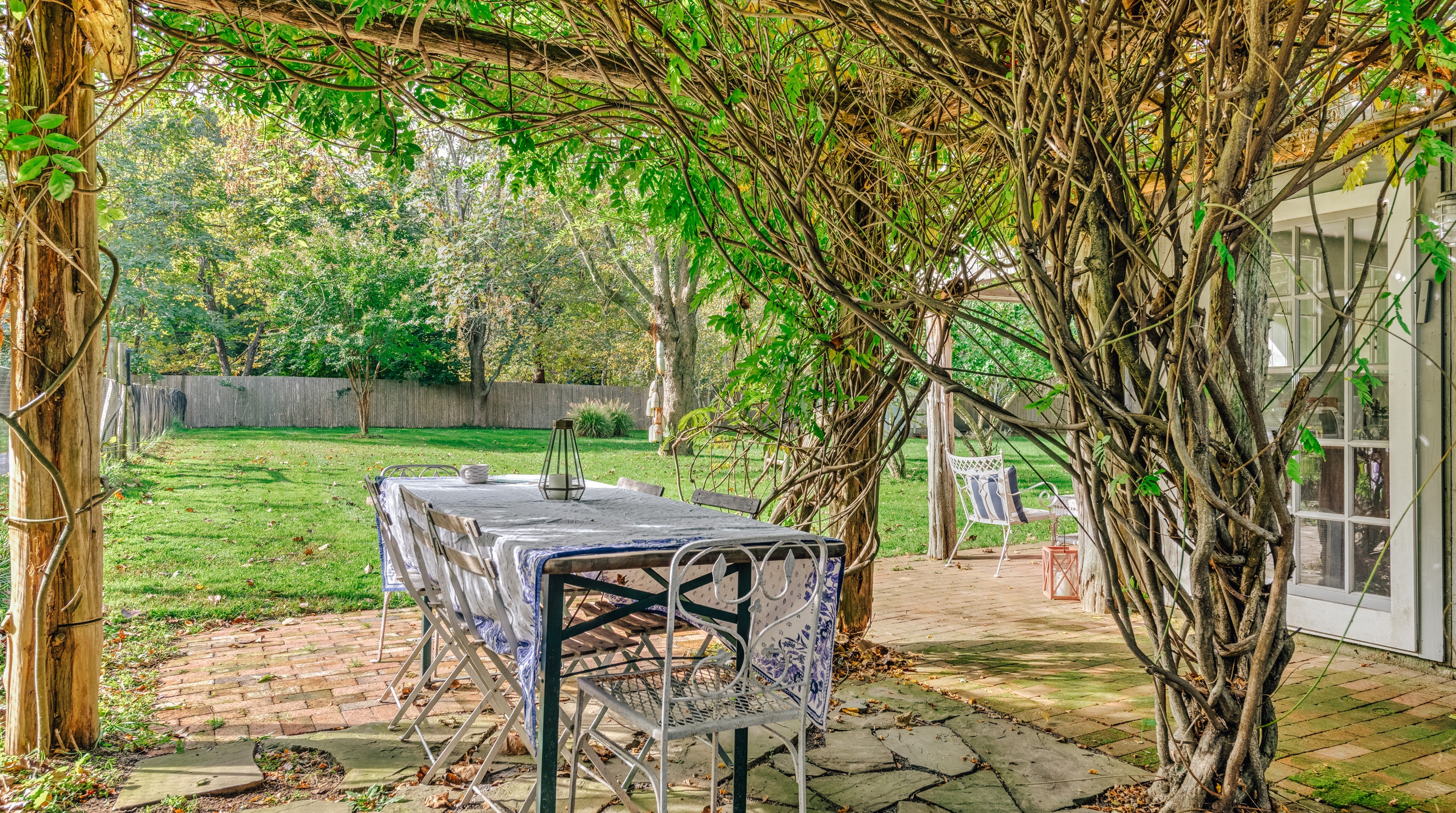 Hamptons Home 999756