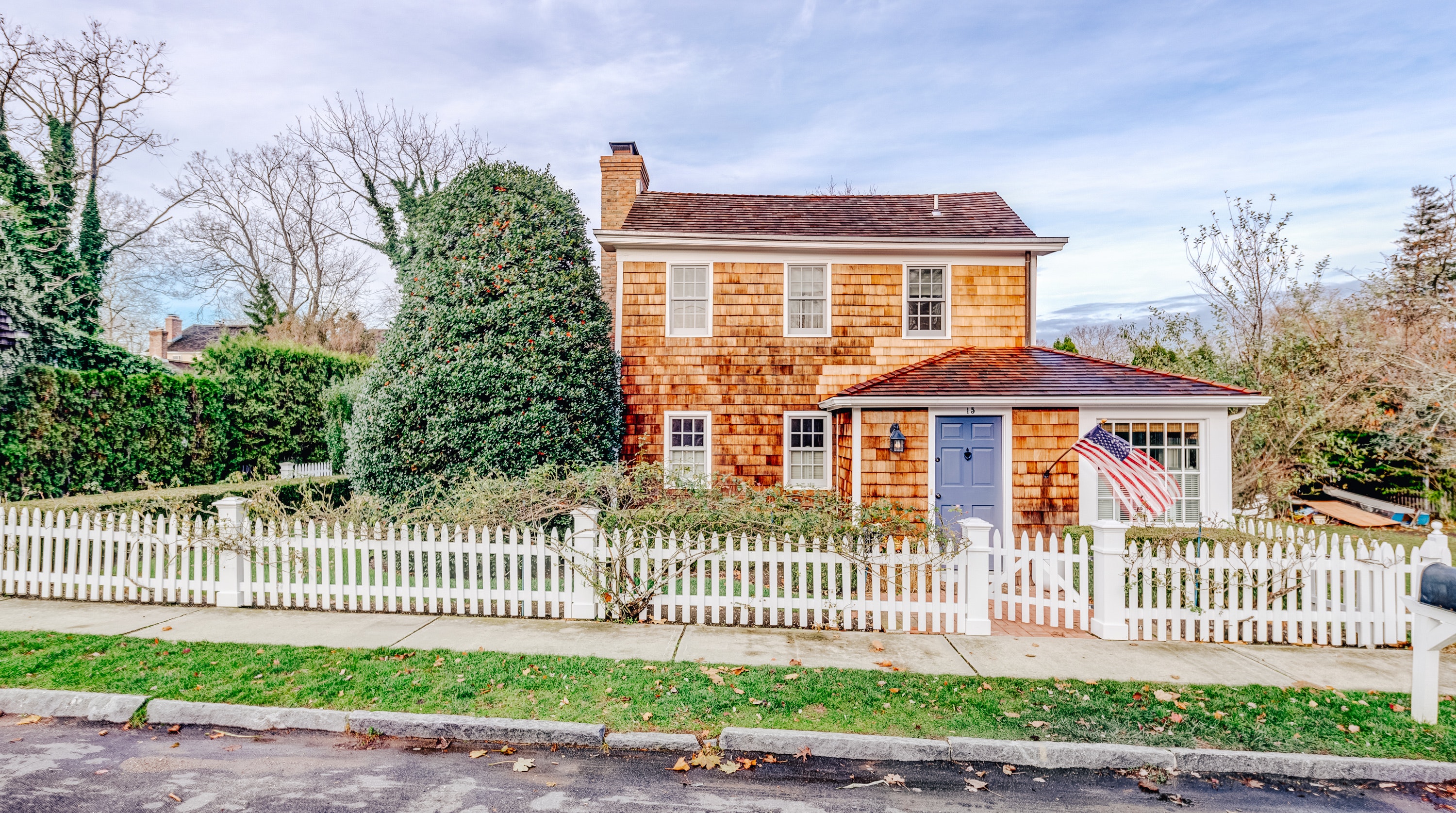 Hamptons Home 999757