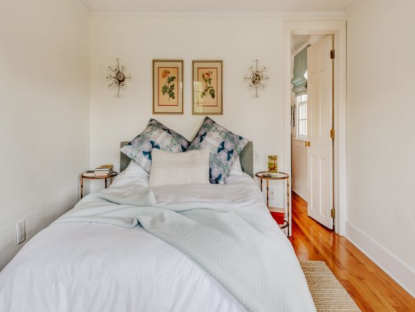 Hamptons Home 999757