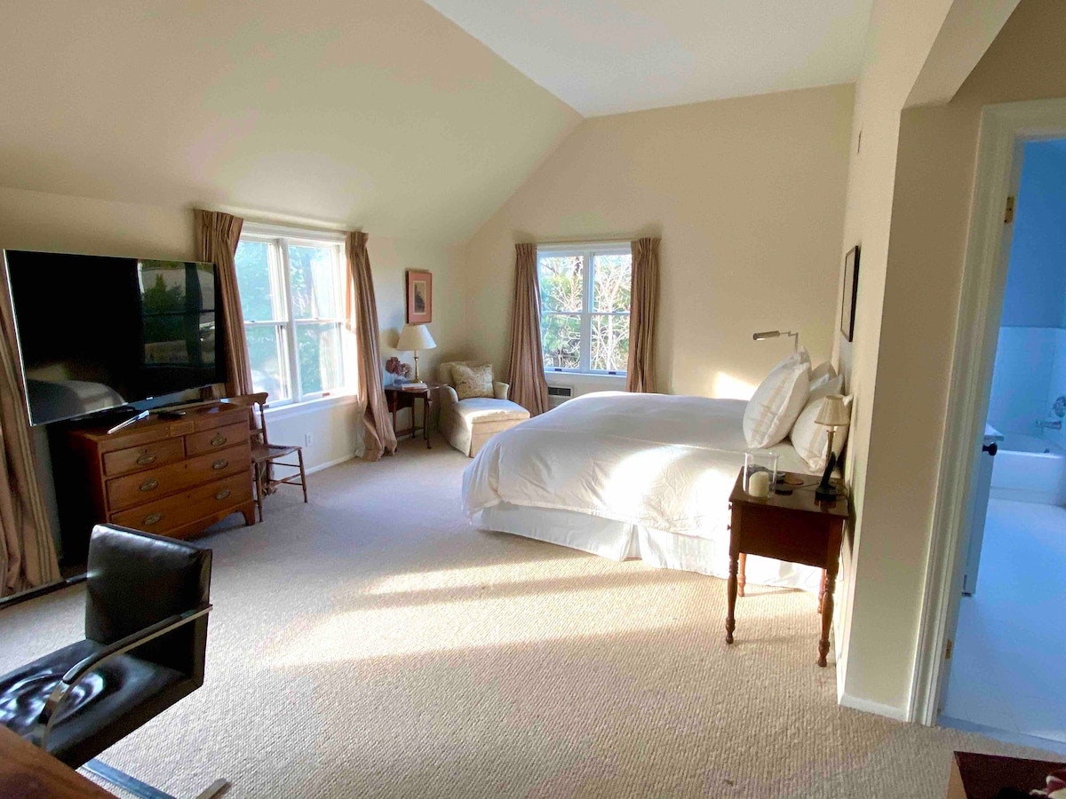 Hamptons Home 999759
