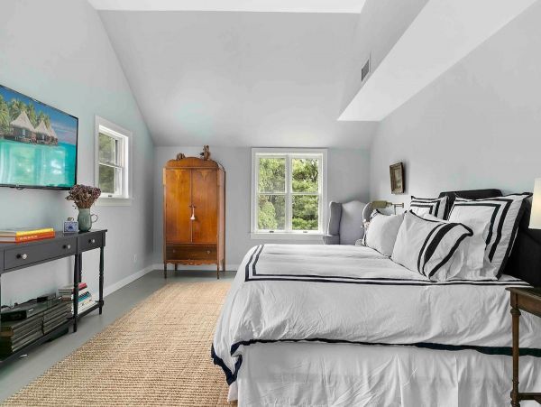 Hamptons Home 999759