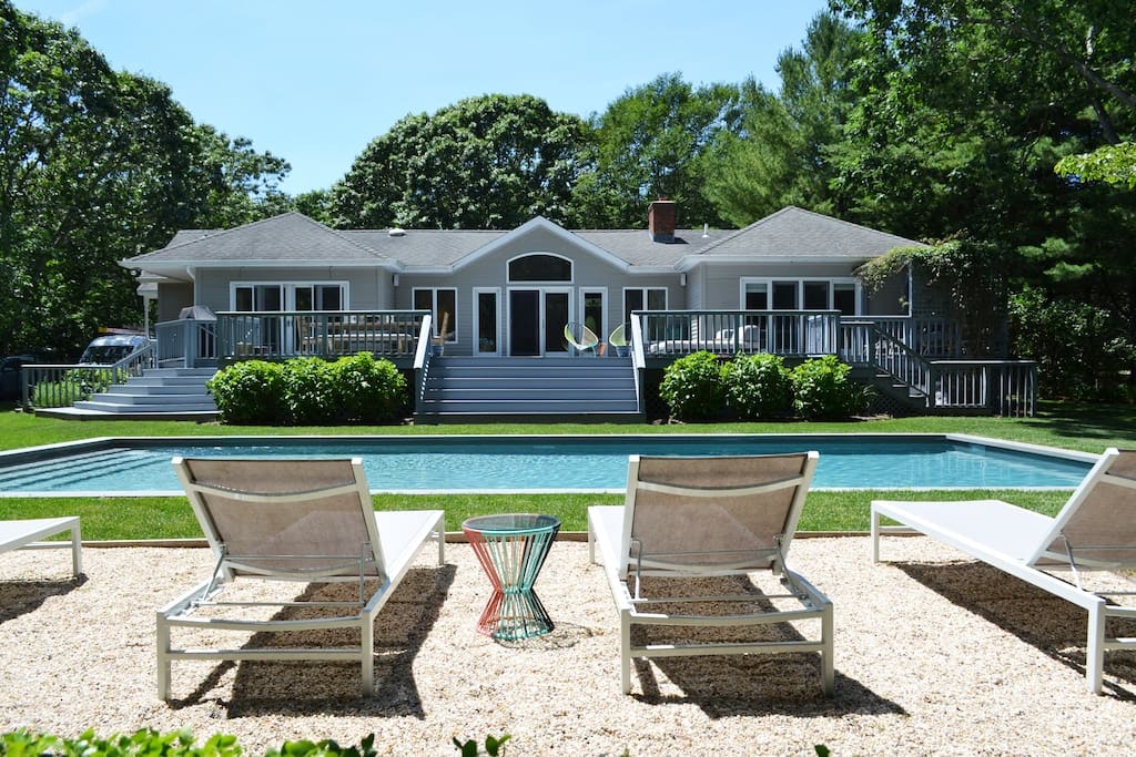Hamptons Home 999760