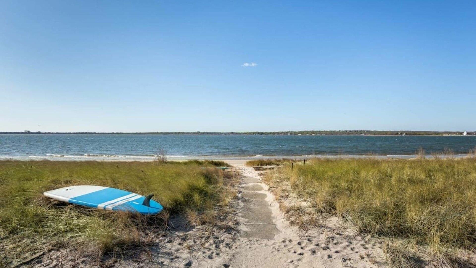 Montauk Vacation Home Four Bedroom with Pool