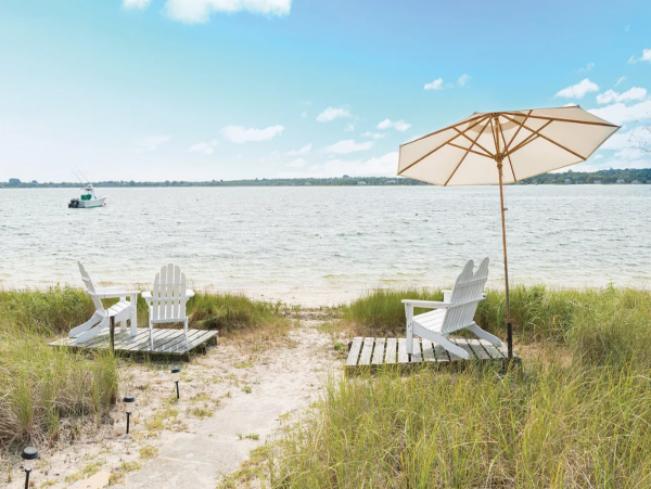 Montauk Vacation Home Four Bedroom with Pool