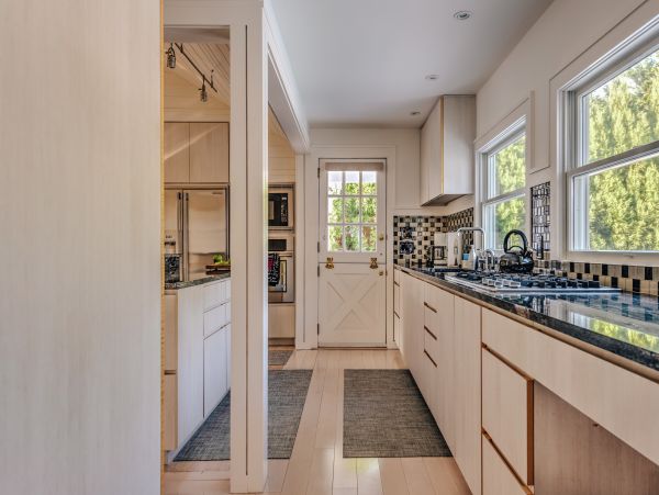 Hamptons Home 999766