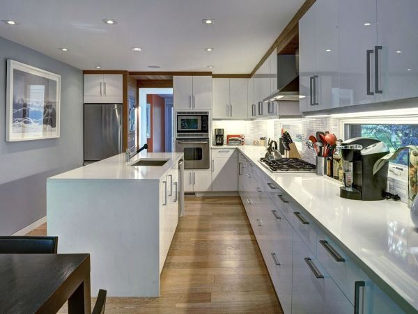East Hampton Vacation Pool Home Four Bedroom