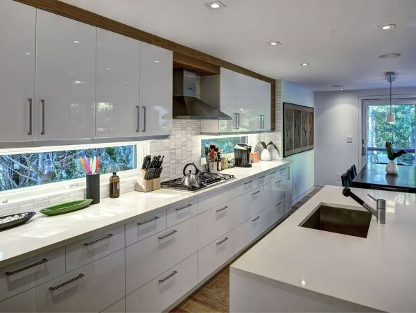 East Hampton Vacation Pool Home Four Bedroom