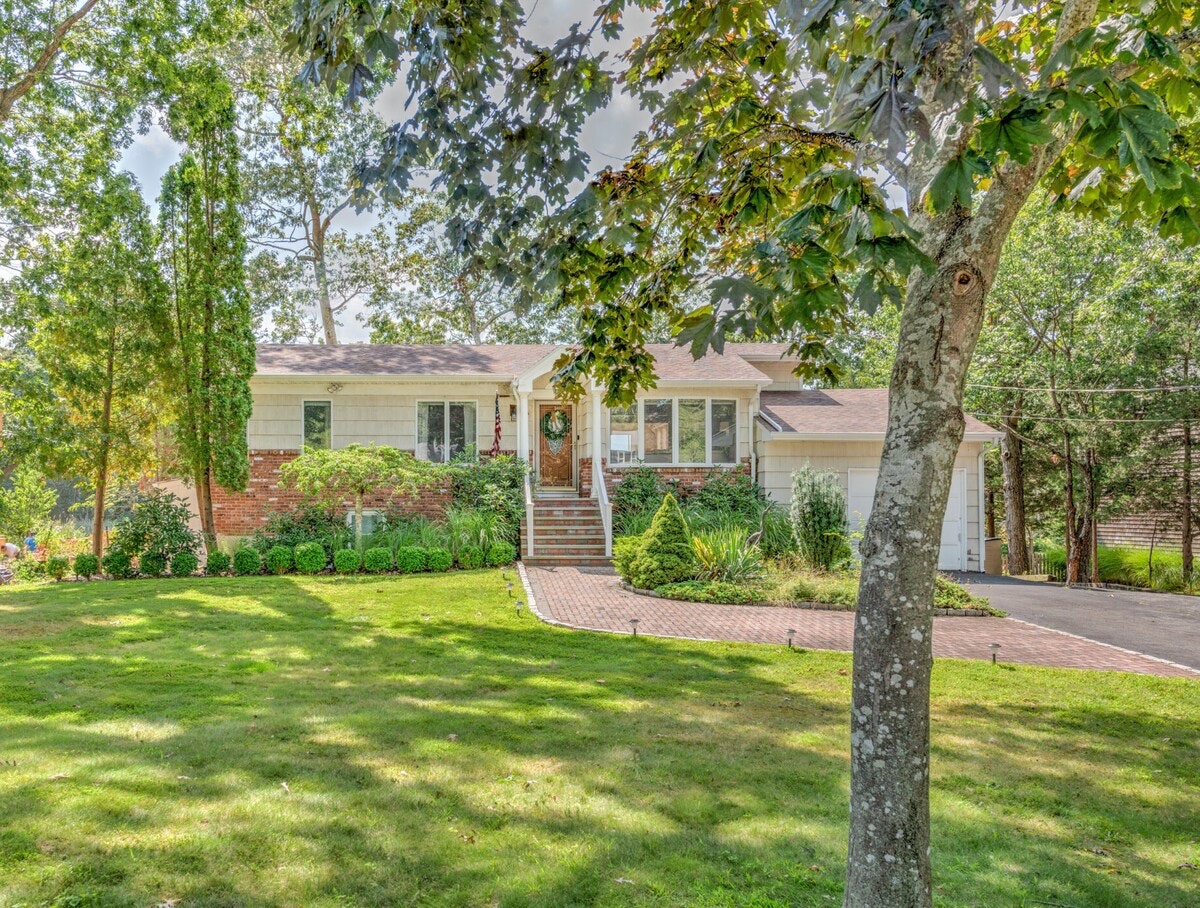 Hamptons Home 999769