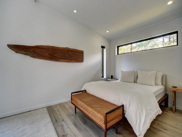 Beautiful Hamptons Vacation Rental with Private Pool