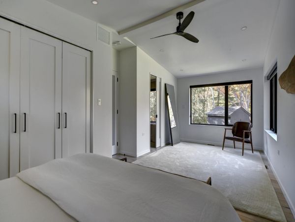 Beautiful Hamptons Vacation Rental with Private Pool