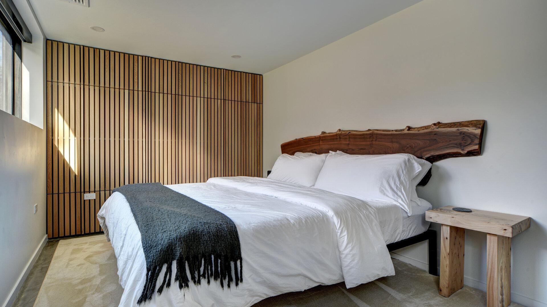 Beautiful Hamptons Vacation Rental with Private Pool