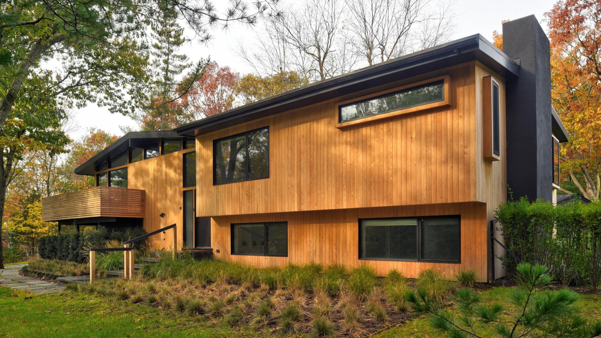 Beautiful Hamptons Vacation Rental with Private Pool