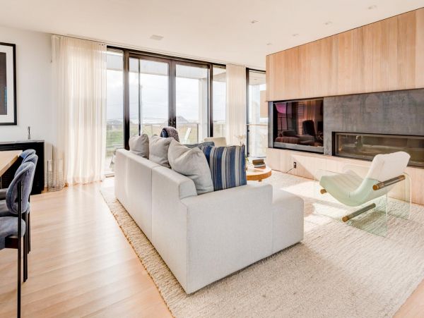 Hamptons Home 999771