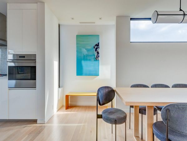 Hamptons Home 999771
