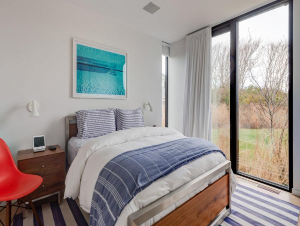 Hamptons Home 999771