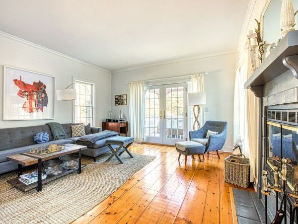 East Hampton Vacation Home Five Bedroom with Pool Sleeps 10