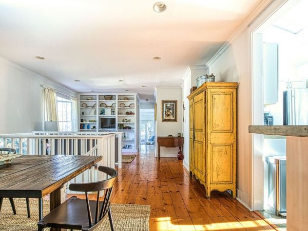 East Hampton Vacation Home Five Bedroom with Pool Sleeps 10