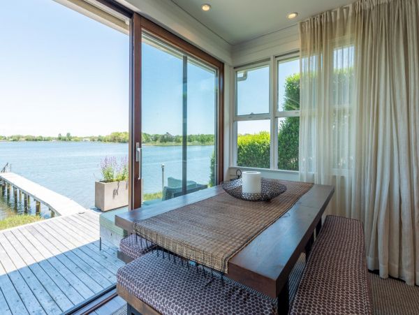 Hamptons Home 999773