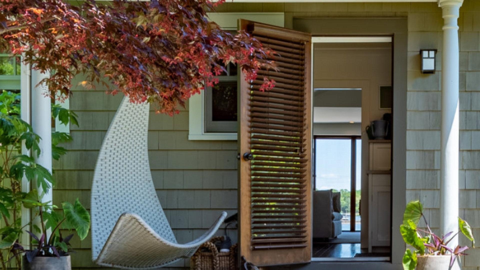 Hamptons Home 999773