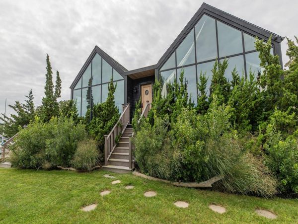 Hamptons Home 999777