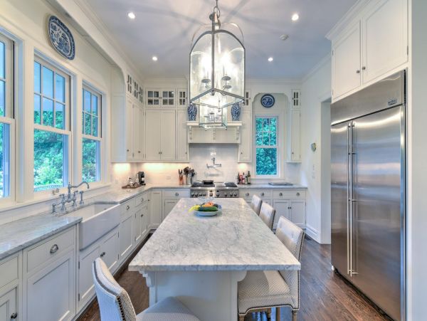 Southampton Vacation Home Six Bedroom with Pool