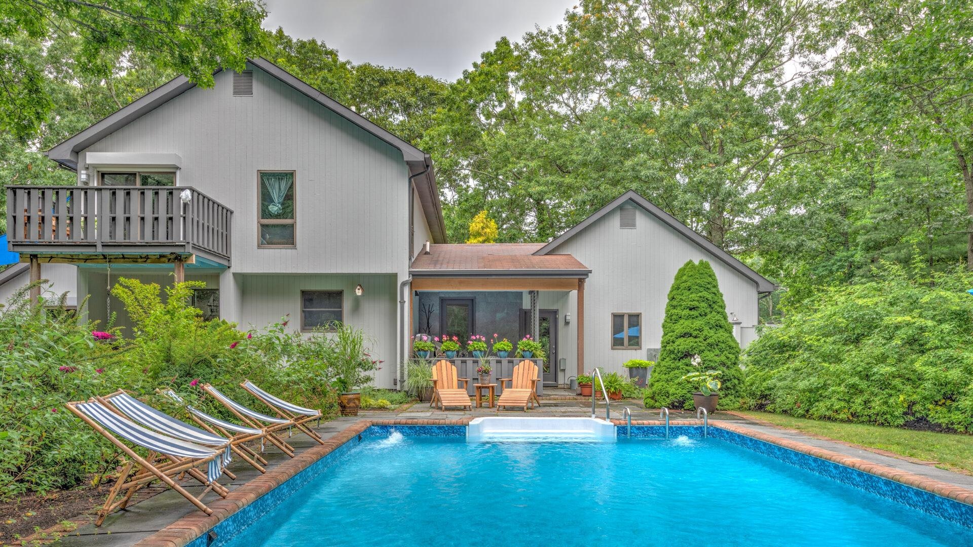 Hamptons Home 999783