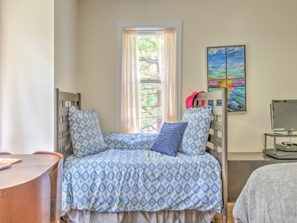 Hamptons Home 999783
