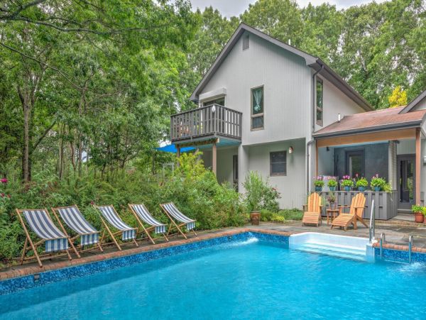 Hamptons Home 999783