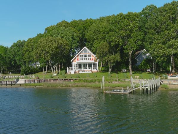Hamptons Home 999785