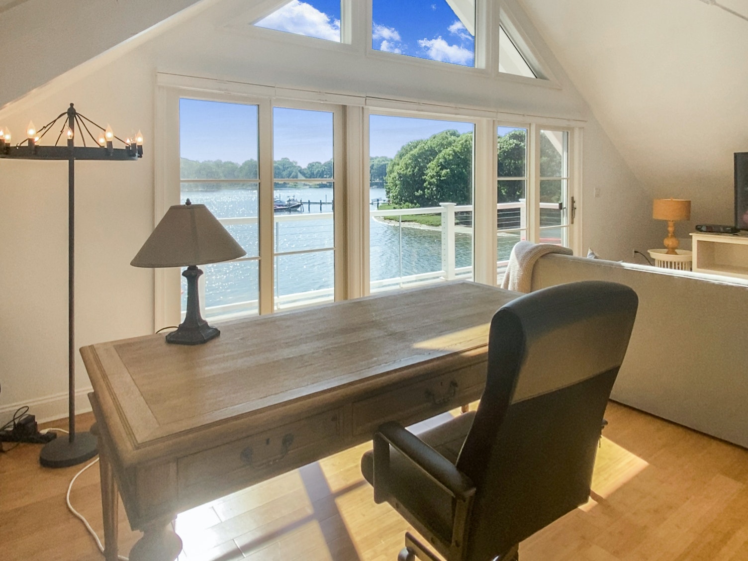 Hamptons Home 999785