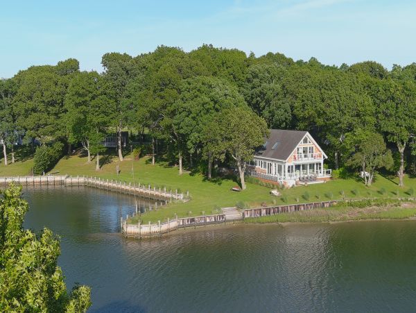 Hamptons Home 999785