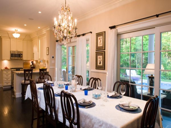 Southampton Vacation Home Four Bedroom with Pool