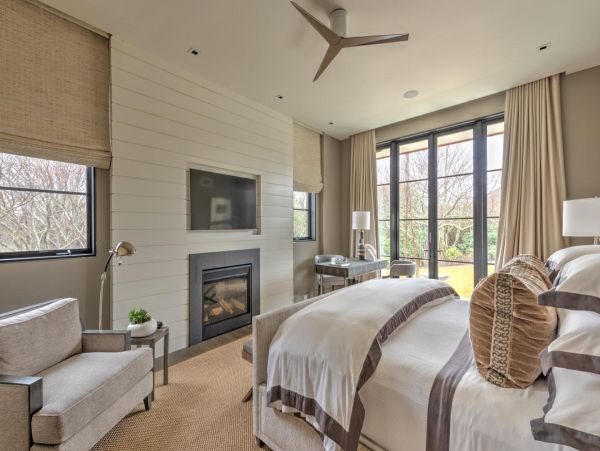 Gorgeous Hamptons Vacation Home with Private Pool & Hot Tub